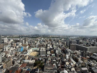 【展望】 | アデニウムタワー梅田イーストスクエア | 最上階、北西角住戸で大阪の景色が望めます◎