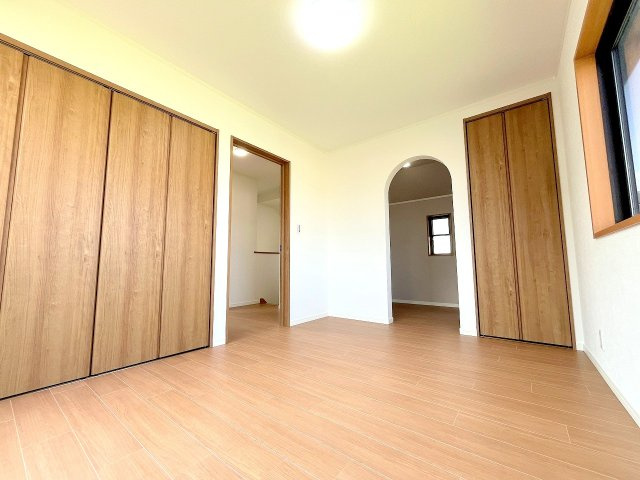 あきる野市伊奈　中古戸建の洋室