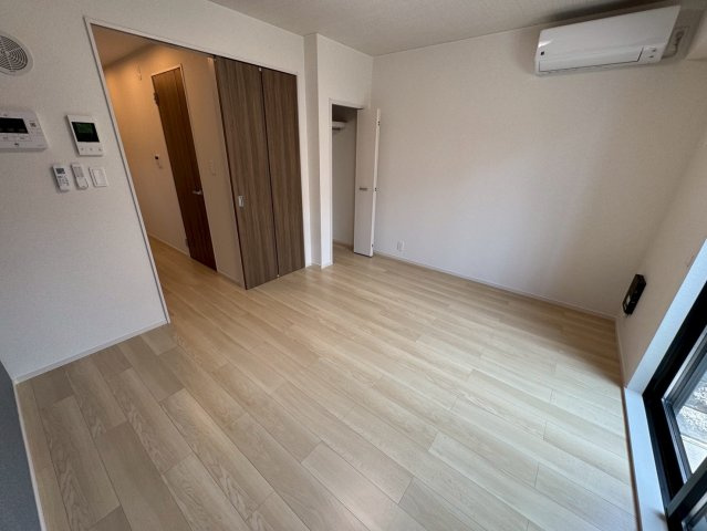 コンテ石橋の居間・リビング