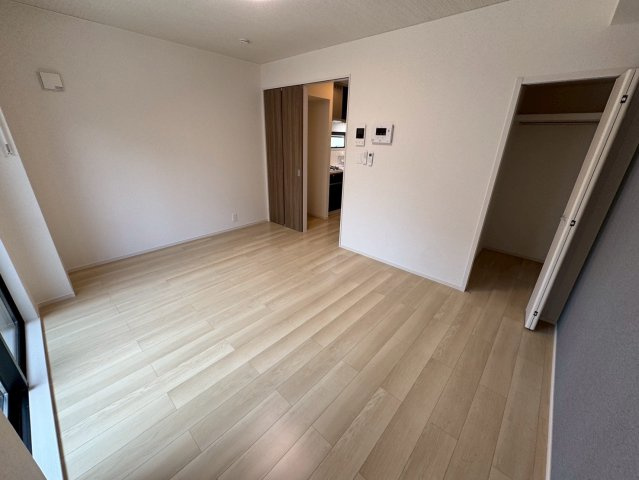 コンテ石橋の居間・リビング