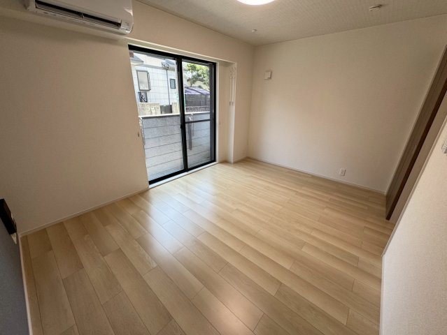 コンテ石橋の居間・リビング