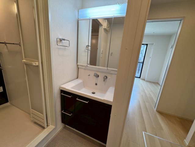 コンテ石橋の独立洗面台