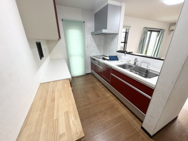 オール電化！ソーラー付き！電気に困らないまるで新築のような理想の中古戸建！栃木県下都賀郡壬生町のキッチン|お料理しやすいキッチンです