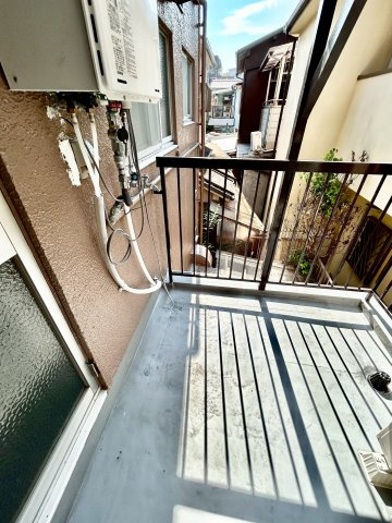 城山町3丁目テラスハウスのバルコニー|2面バルコニー