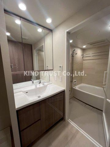 シエリア梅田豊崎の洗面所|スペースが確保できる洗面所です