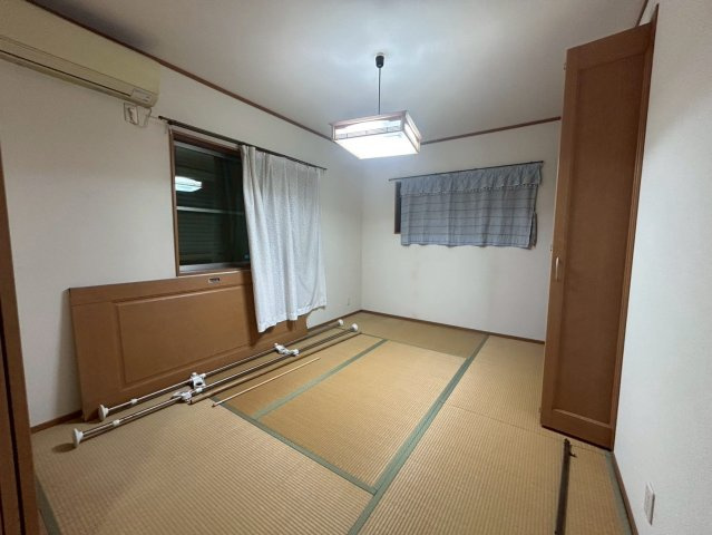 富津市青木３丁目　中古戸建の和室|２階