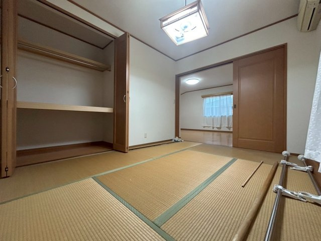 富津市青木３丁目　中古戸建の和室|２階