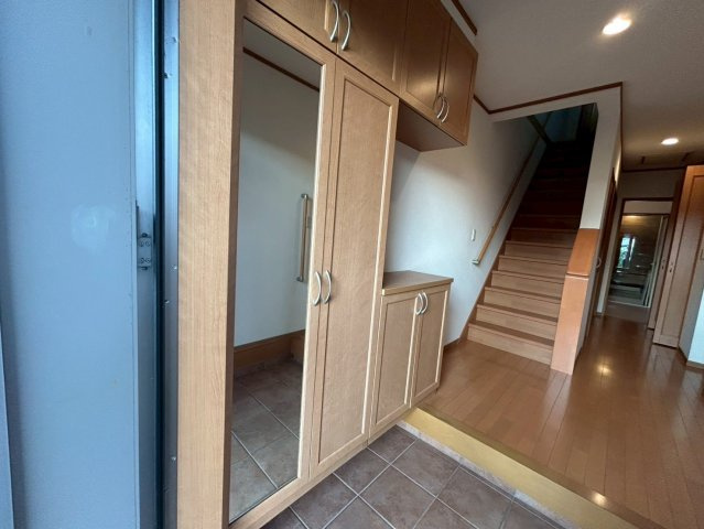 富津市青木３丁目　中古戸建の玄関