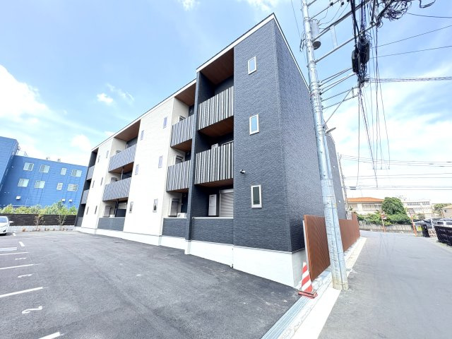 クレベール武蔵砂川の外観