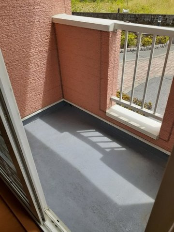 【バルコニー】