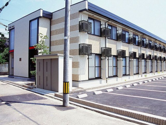 レオパレスミッドアイランド
