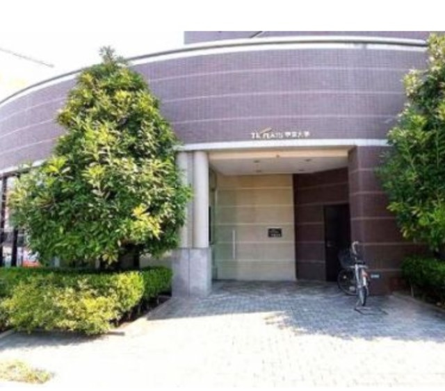 目黒区目黒本町２丁目の賃貸マンションのエントランス