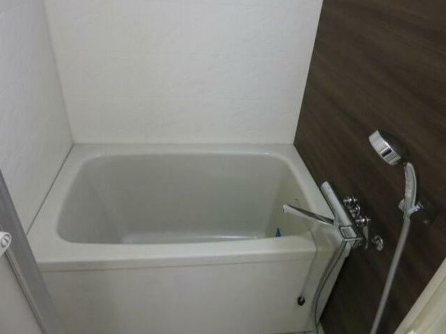 目黒区目黒本町２丁目の賃貸マンションの浴室