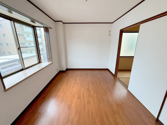 コンフォート片岡の寝室