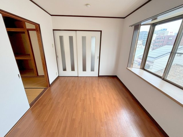 コンフォート片岡の寝室