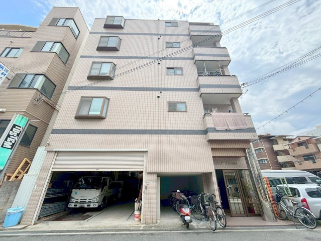 コンフォート片岡の外観