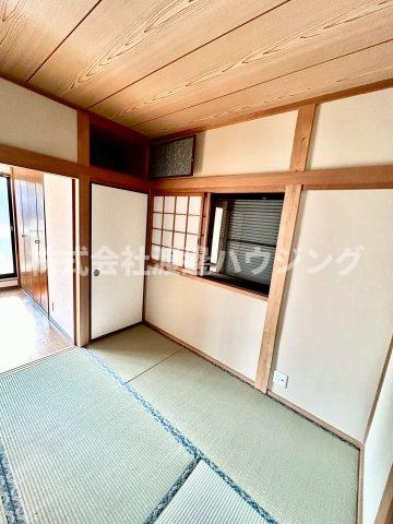 豊中市庄内幸町４丁目の一戸建てのその他|窓