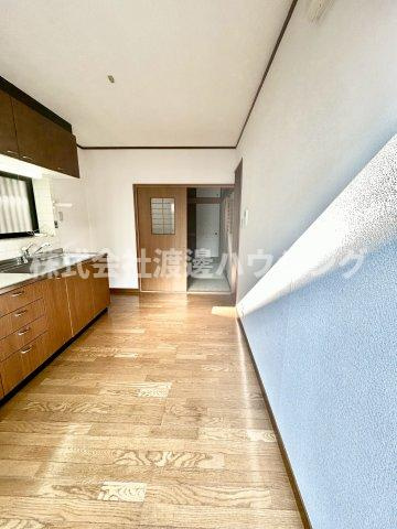 豊中市庄内幸町４丁目の一戸建ての居間・リビング