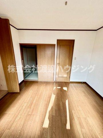 豊中市庄内幸町４丁目の一戸建ての寝室