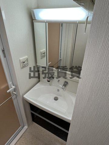 仲介手数料0円！イーハトーブ大曽根の洗面所