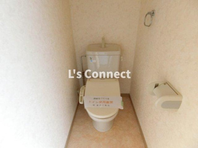 【トイレ】 | ＭＳＫコート | 温水洗浄便座付きのトイレ。