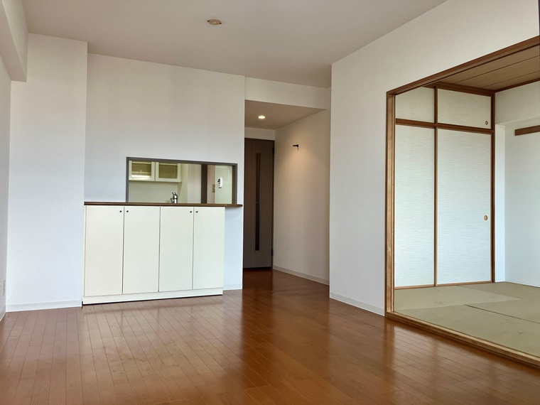 ラミーユ浦和ハイライズファースト・キャッスルの居間・リビング