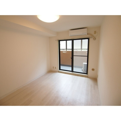 【居間・リビング】 | ライオンズマンション雪ヶ谷