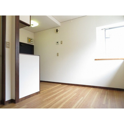 【居間・リビング】 | カーシュ上馬 | 居室