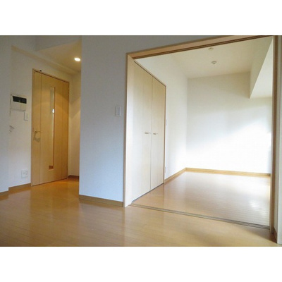 【居間・リビング】 | サンクレイドルレヴィール池袋 | リビング