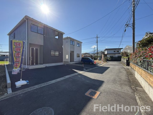 山北町向原新築戸建て　第6-1号棟の前面道路含む現地写真|前面道路含む現地写真です。