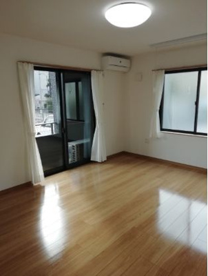  | モン・シャトー桜門前