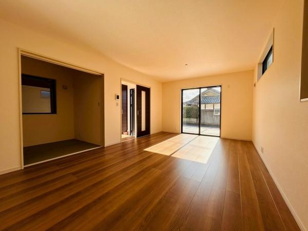 【居間・リビング】 | リビングは畳コナーとの続き間です