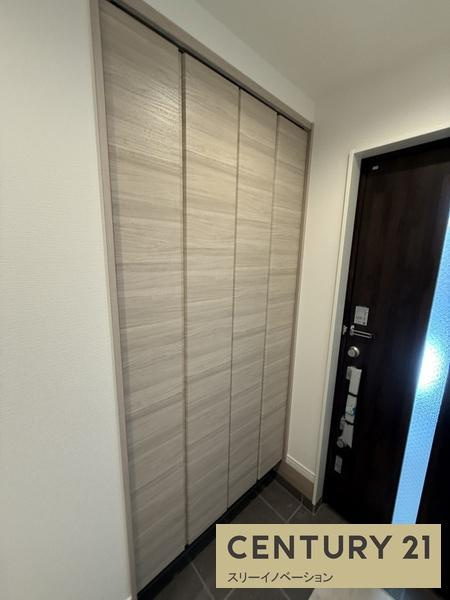 鶴町1丁目新築戸建1号地の玄関