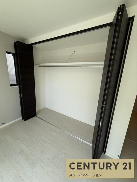 鶴町1丁目新築戸建2号地の収納