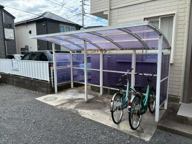 シティハイム　ハイツ白樺7号のその他共用部分|屋根付き駐輪場