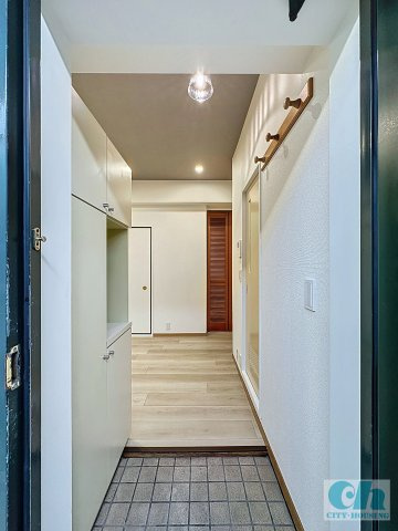 クリンライフハイツ 202号室の玄関