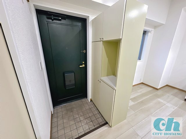 クリンライフハイツ 202号室の玄関