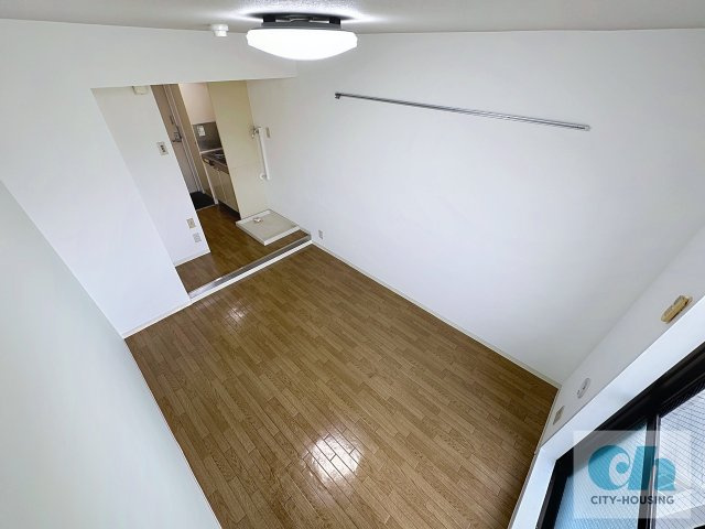 川崎京町センチュリー21 405号室の居間・リビング