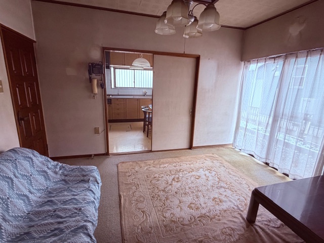 中古戸建　大垣市昼飯町　平成２年築の居間・リビング