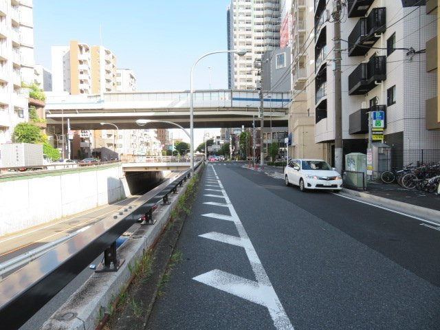 世田谷区上馬４丁目の店舗の周辺