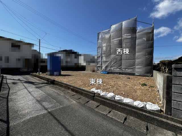 【前面道路含む現地写真】 | 香南市野市町西野/東棟