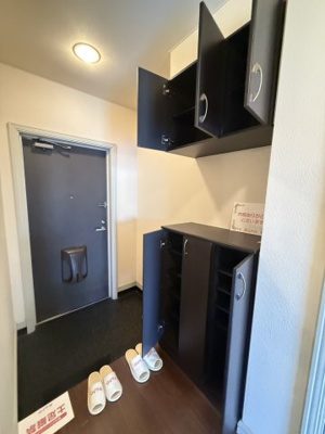 【玄関】 | プレサスガーデン