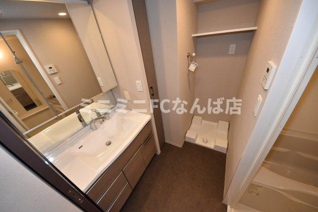 大阪市西区京町堀２丁目の賃貸マンションの洗面所