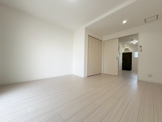 千里丘マンションの寝室