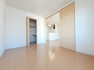 【内装】 | グレース六番館 | 明るい色調の室内です