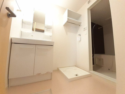 【洗面所】 | グレース六番館 | 脱衣スペースもあります