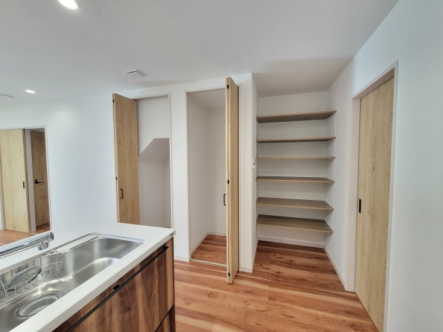 土佐町3丁目1区画・新築戸建の収納