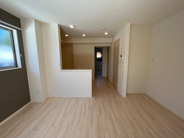 リバーサイドコート御開の居間・リビング|リビング