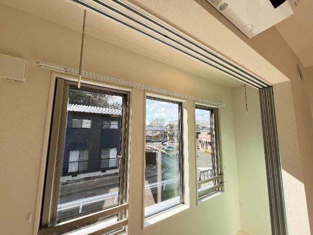 ＯＬＩＶＥⅡ（オリーブ）のその他|室内物干し（イメージ）