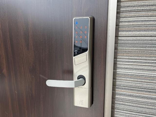 ＯＬＩＶＥⅡ（オリーブ）の内装|電子キー（イメージ）